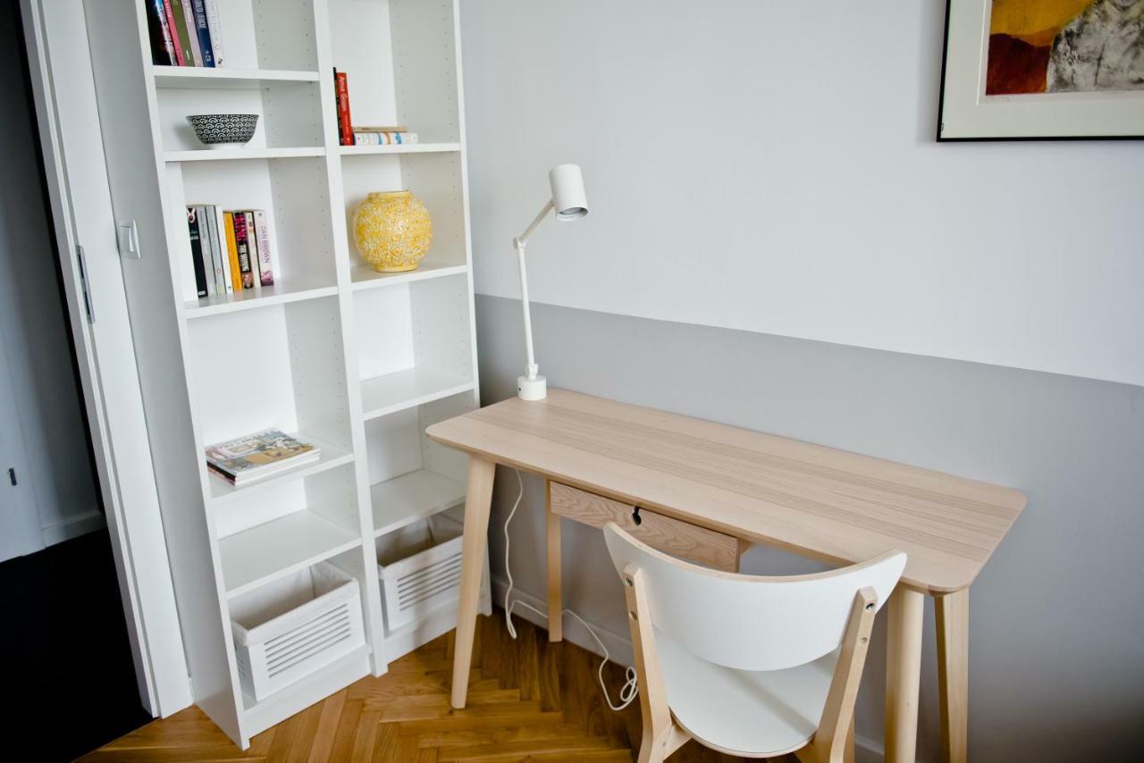 Apartament Chlodna Near To City Center Lägenhet Warszawa Exteriör bild