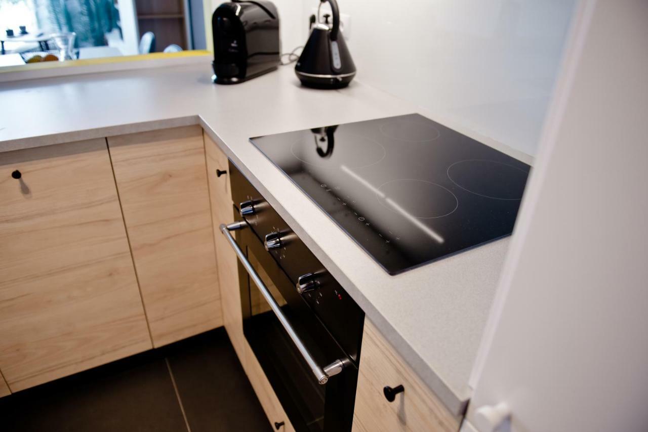 Apartament Chlodna Near To City Center Lägenhet Warszawa Exteriör bild